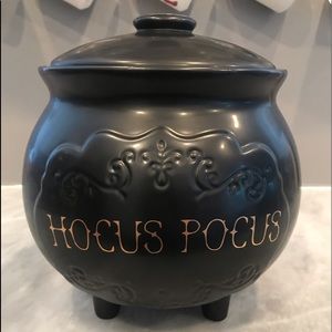 Cauldron cookie jar